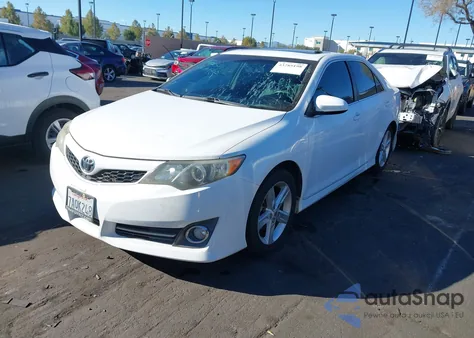 2013 Toyota Camry Se z USA, uszkodzony, nr VIN 4T1BF1FK6DU685668